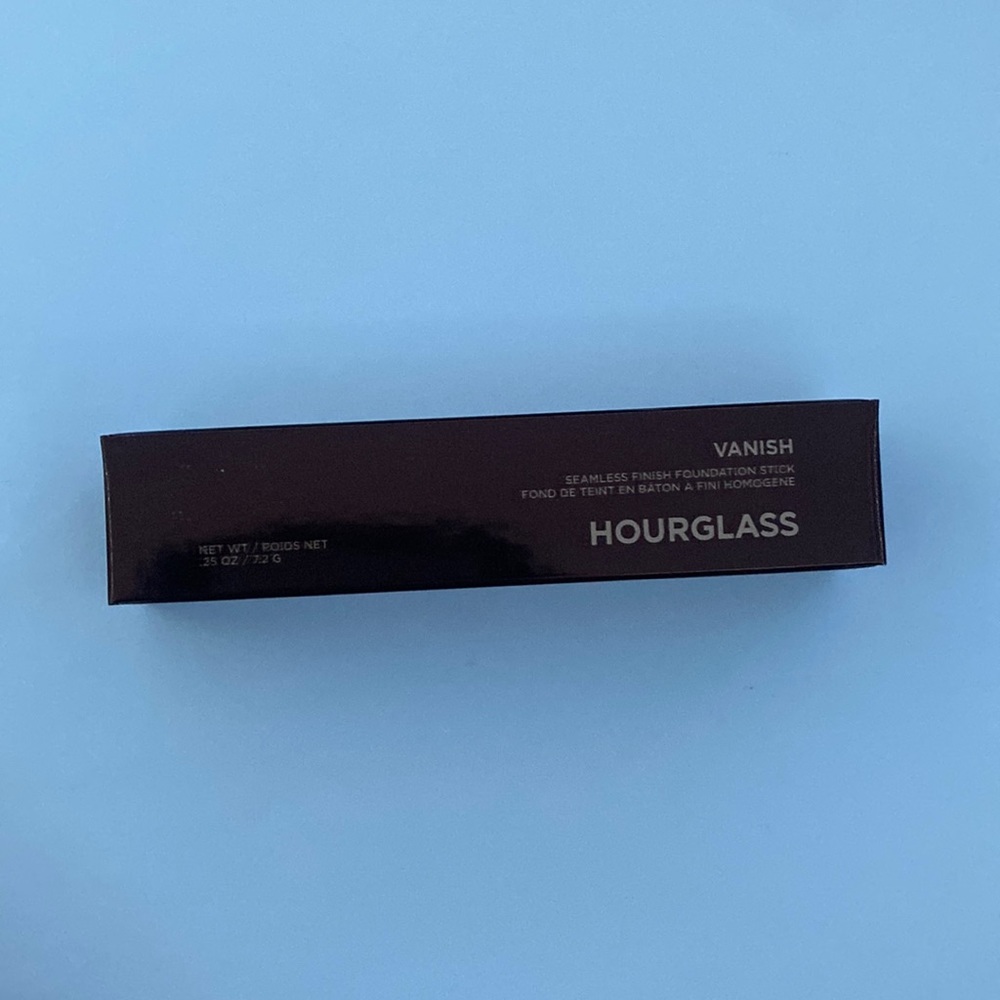 HourGlass seamless finish foundation stick